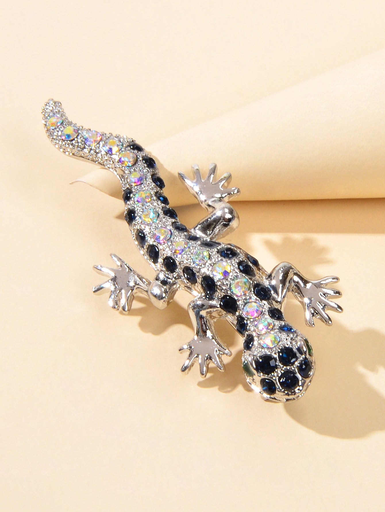 Shiny Full Rhinestone Gecko Animal Party Casual Brooch Pin Lapel Badge Backpack-2