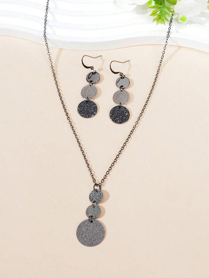 Long Chain Necklace with Black Circular Pendant Earrings Set - Stylish Accessory-3