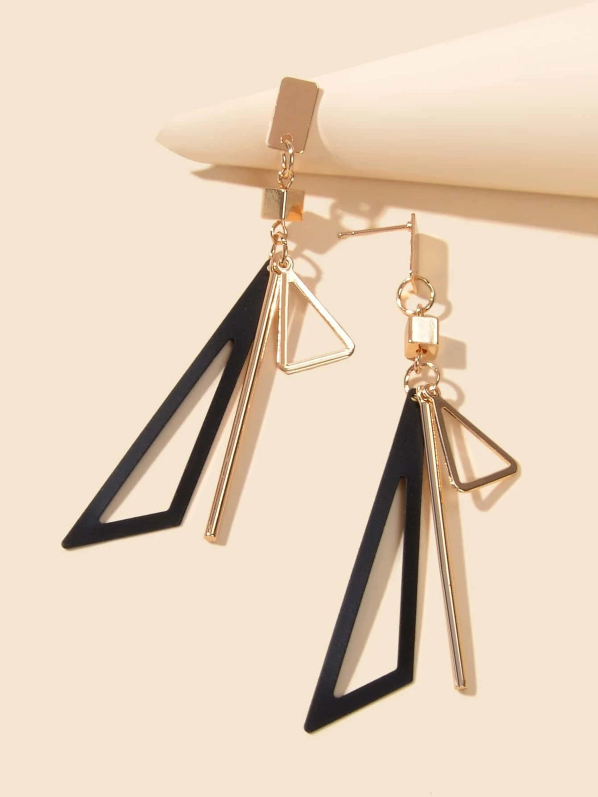 Gold Metal Geometric Triangle Dangle Stud Earring Women Textured Accessories-2