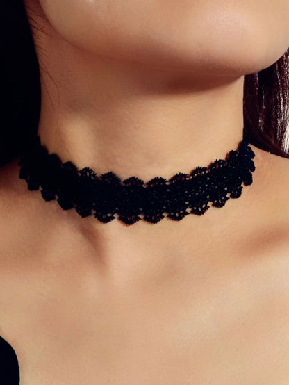 Black Lace Flower Pattern Short Gothic 90s Tattoo Choker Retro Necklace Collar-0
