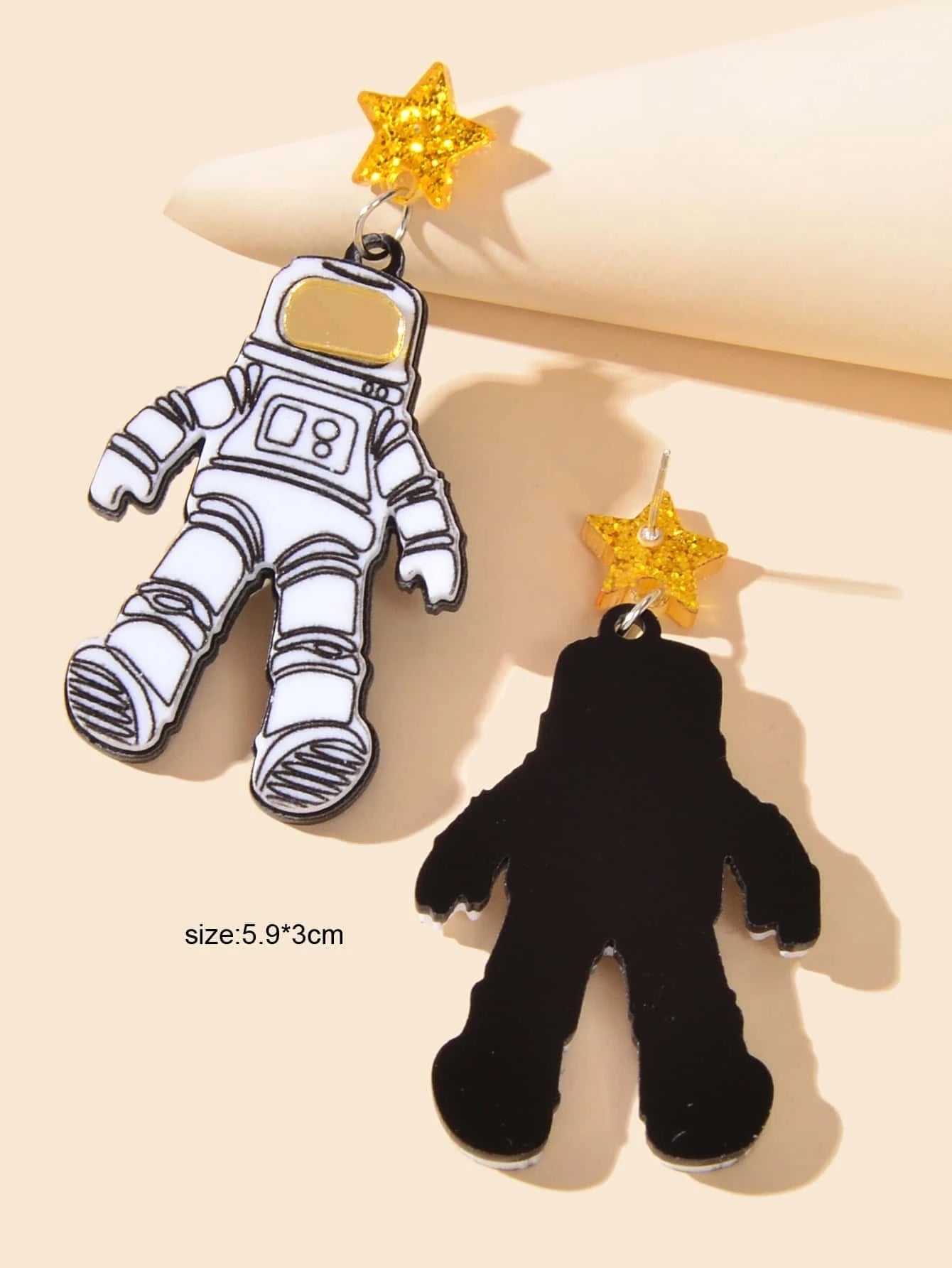 Creative Personality Accessories Resin Star Astronaut Statement Dangle Earrings-2