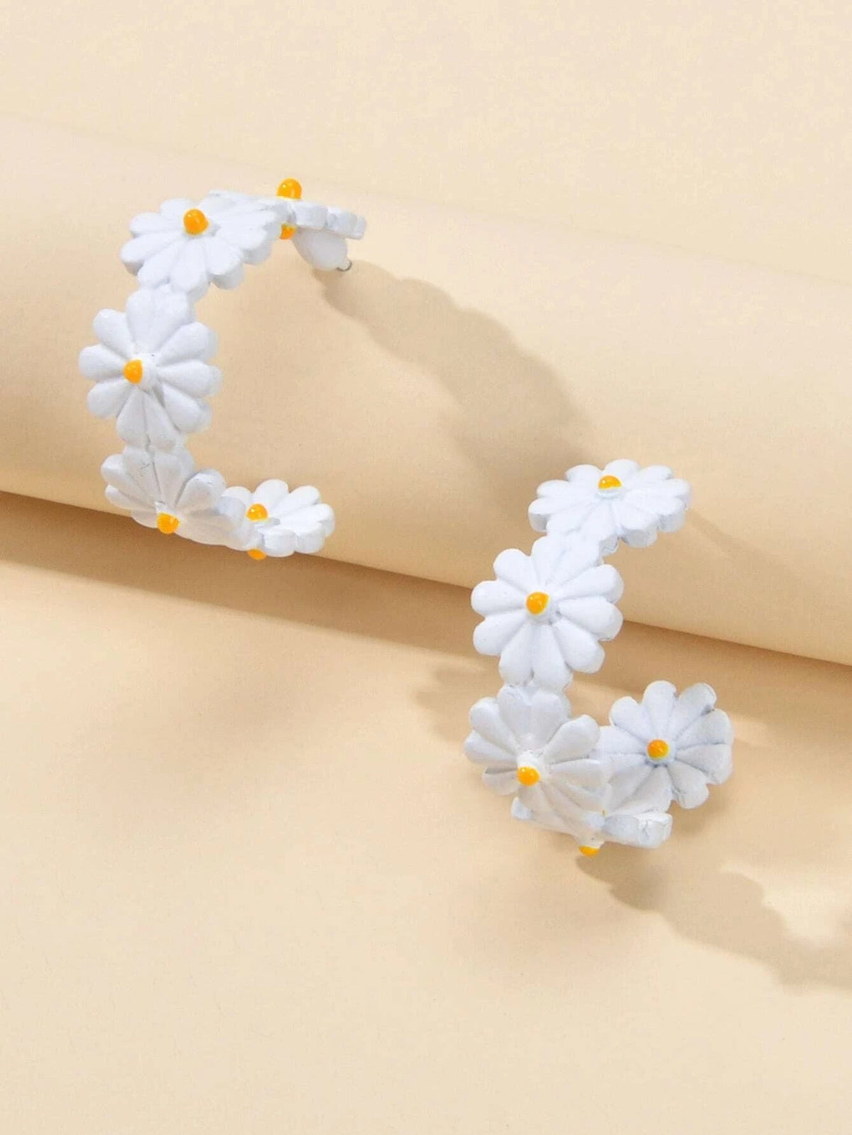 Lovely Jewellery White Flower Stud Hoop Earrings Women Fashion Accessories Gift-2