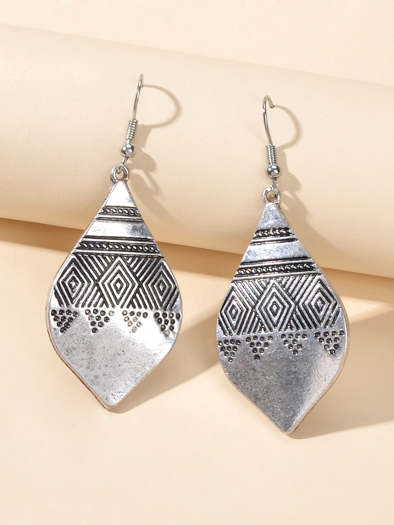 American Tribal Ethnic Antique Craved Geometric Parrtern Water Drop Earrings-3