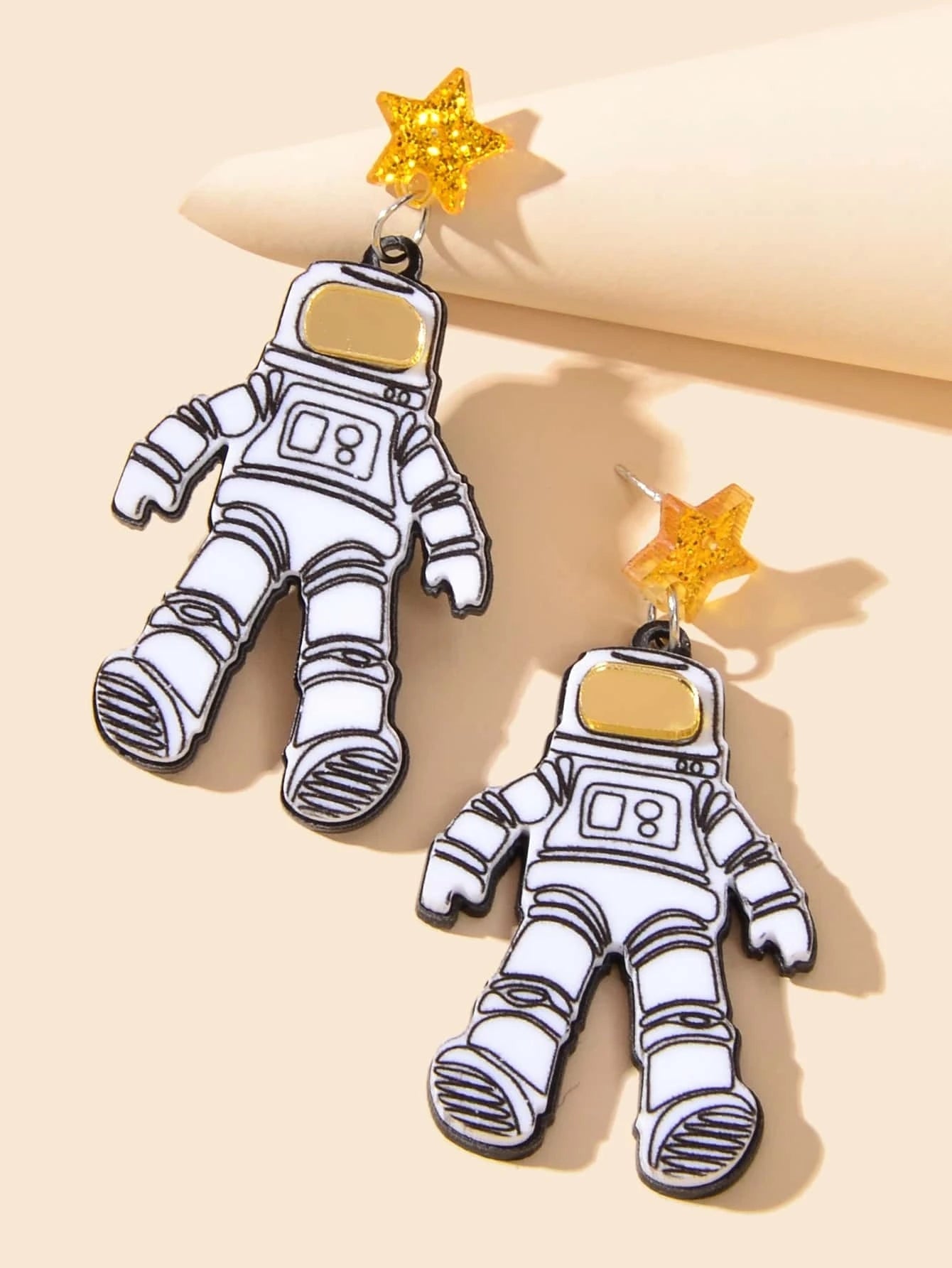 Creative Personality Accessories Resin Star Astronaut Statement Dangle Earrings-3