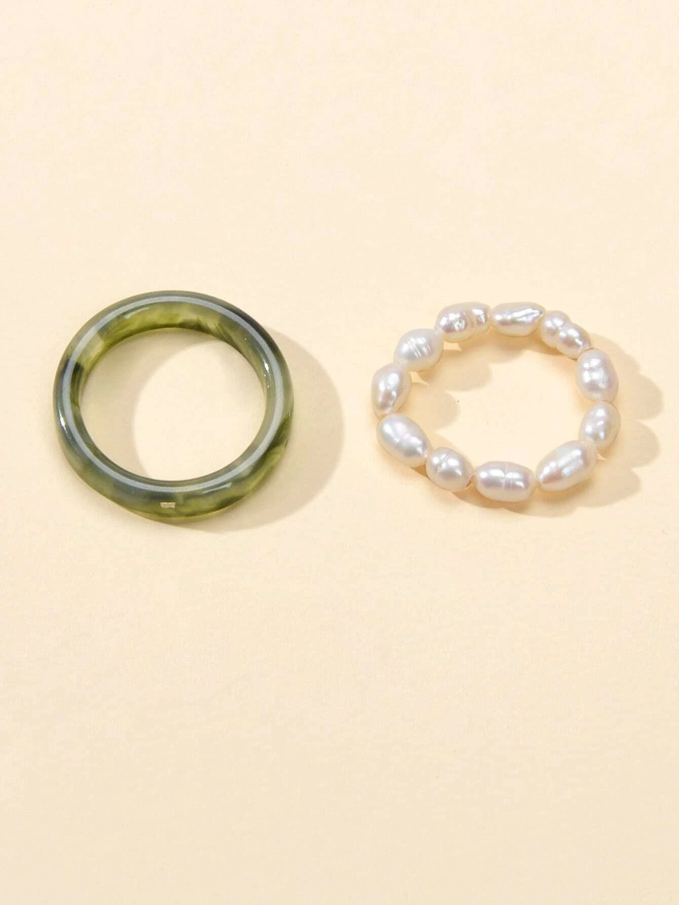 Feelontop 2pcs Pearl Elastic Retro Green Red Acrylic Ring New Women Accessories-3