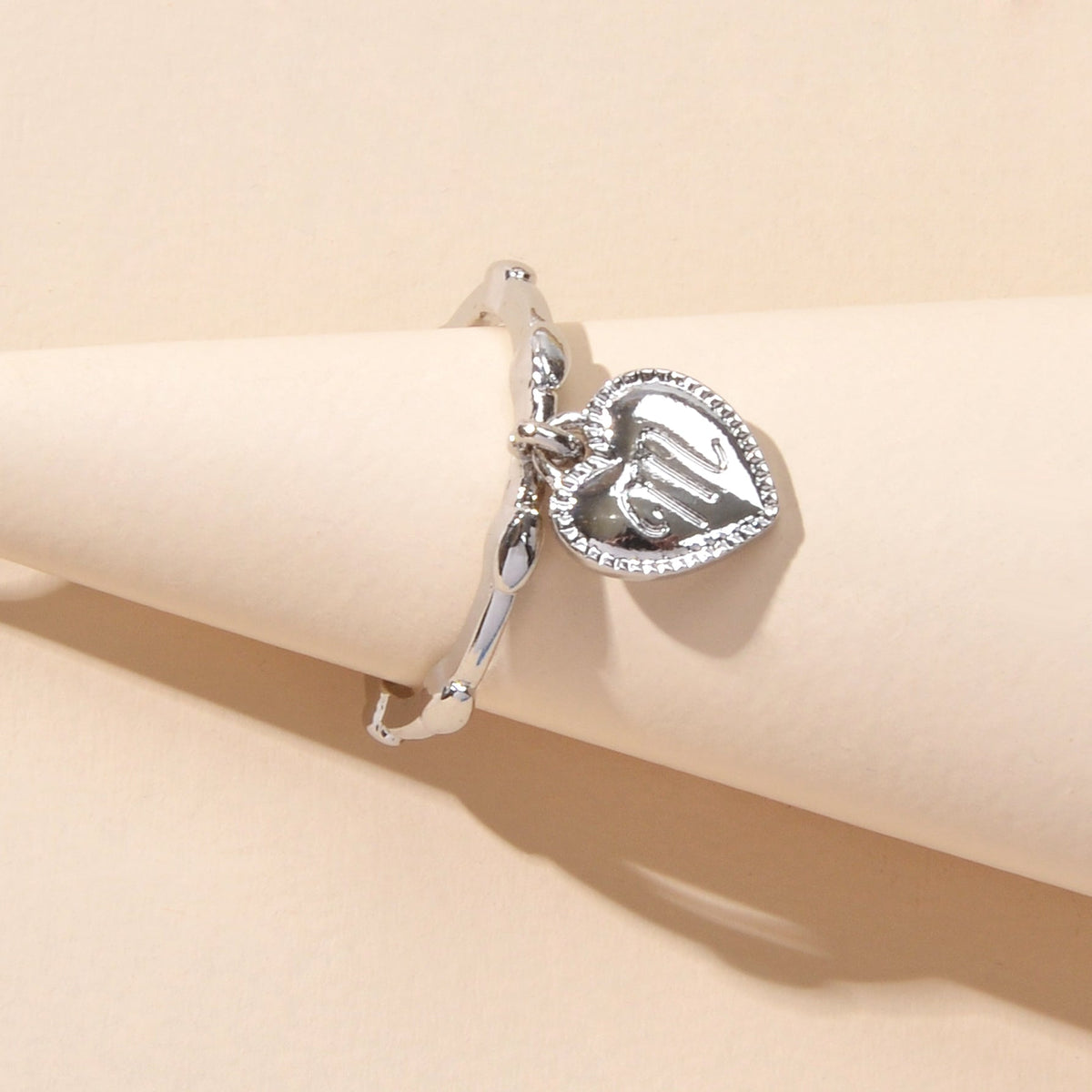 Textured Jewellery Band for Women Gold Silver Letter Heart Charm Finger Ring-3