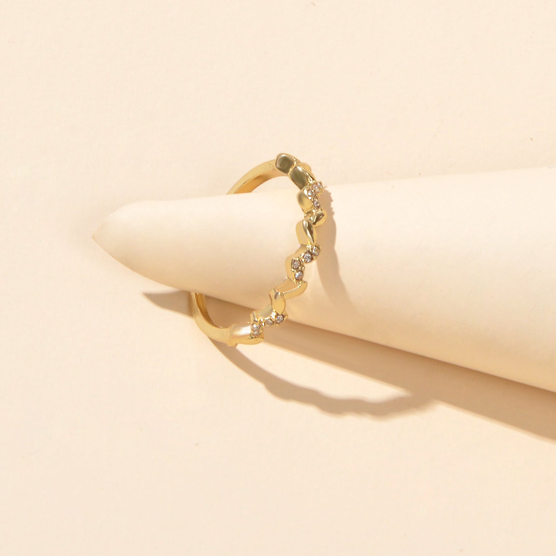 Bridal Jewellery Designer Stylish Rhinestone Wave Shape Gold Band Finger Ring-0