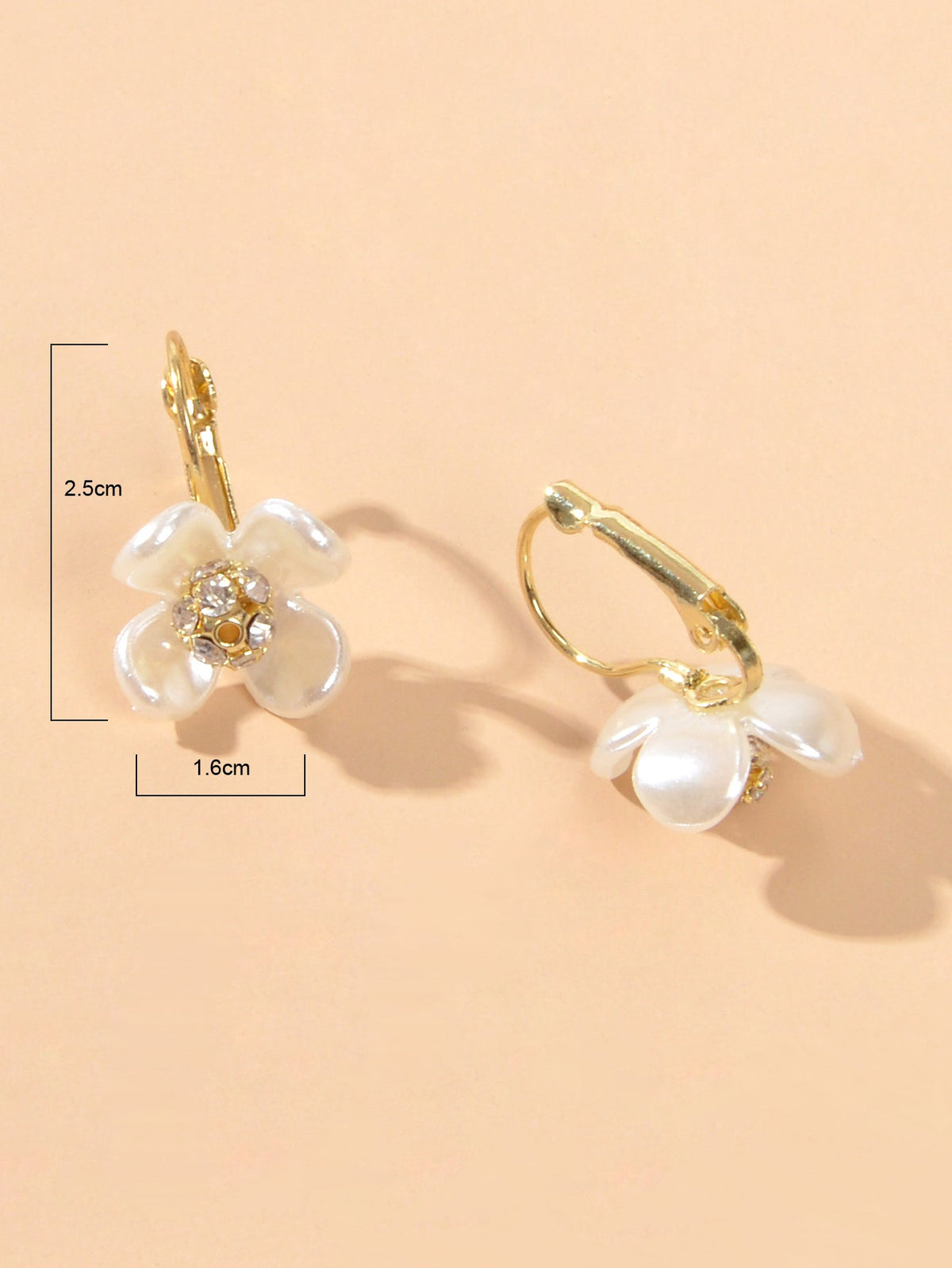 Delicate Jewelry Rhinestone White Resin Flower Hoop Bridal Party Dangle Earrings-4