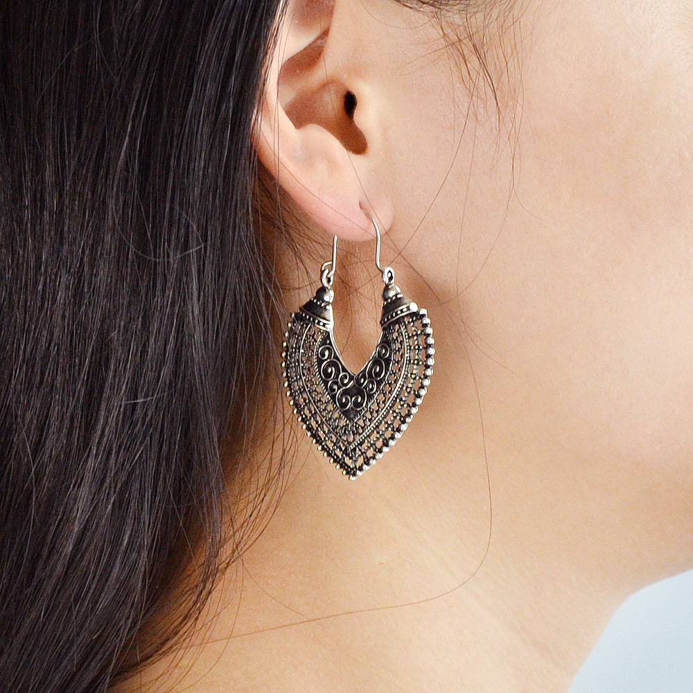 Oxidized Traditional Jewellery Antique Gold Silver Hollow Carved Heart Hoop Earrings-1