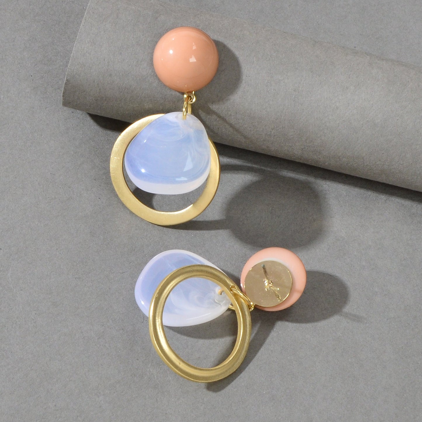 Elegant Round Water Drop Beads Gold Circle Dangle Hypoallergenic Stud Earrings-3