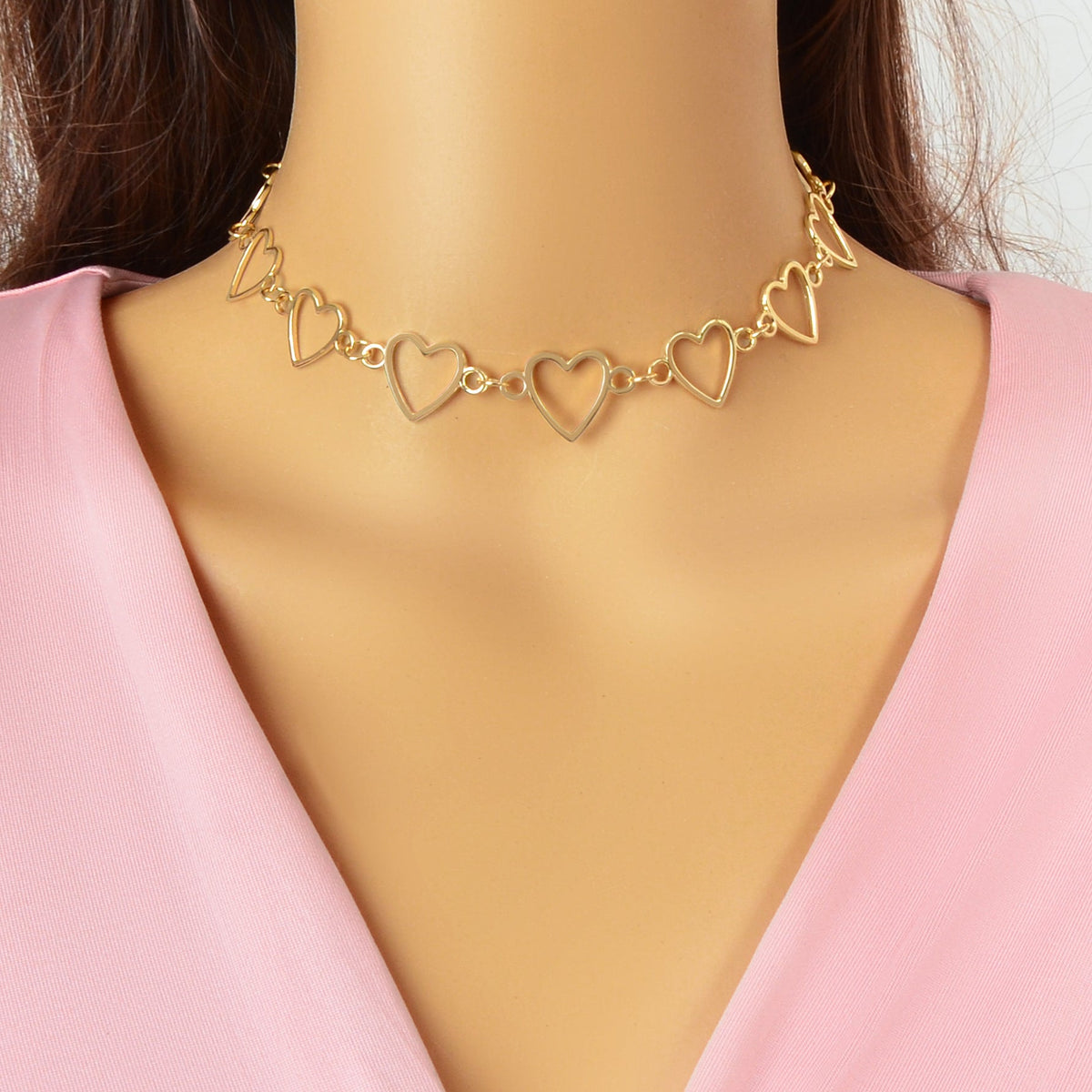Fashion Jewelry Golden Hollow Heart Collar Metal Necklace Trendy Accessories-0
