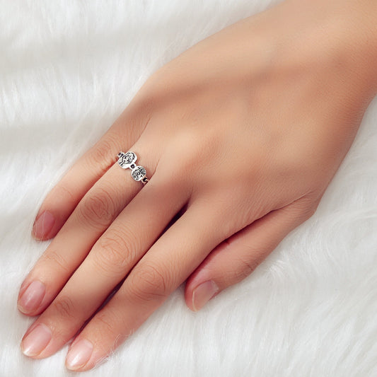 Personality Creative Antqiue Silver Carved Portrait Letter Open Cuff Cool Ring-0