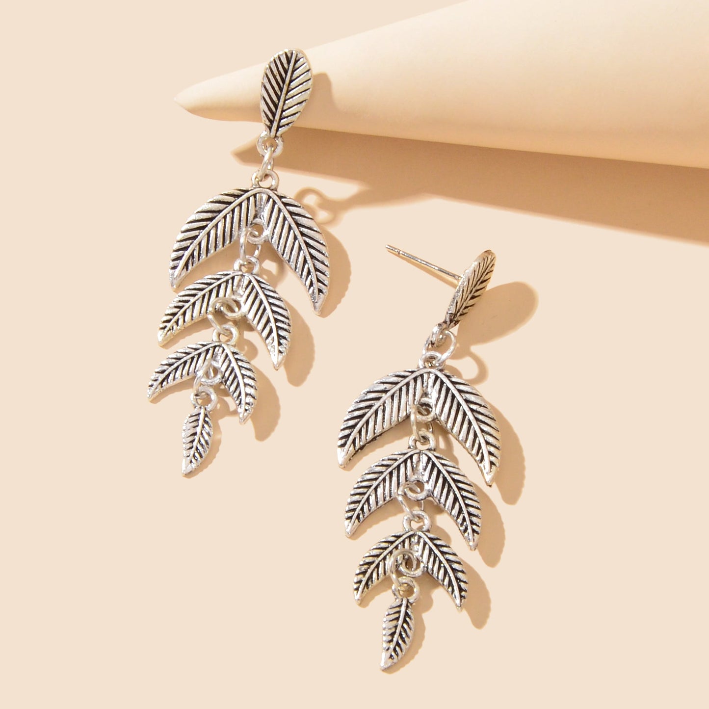 Vintage Accessories Antique Silvery Leaf Dangle Earrings for Women Daily Holiday Jewelry-2