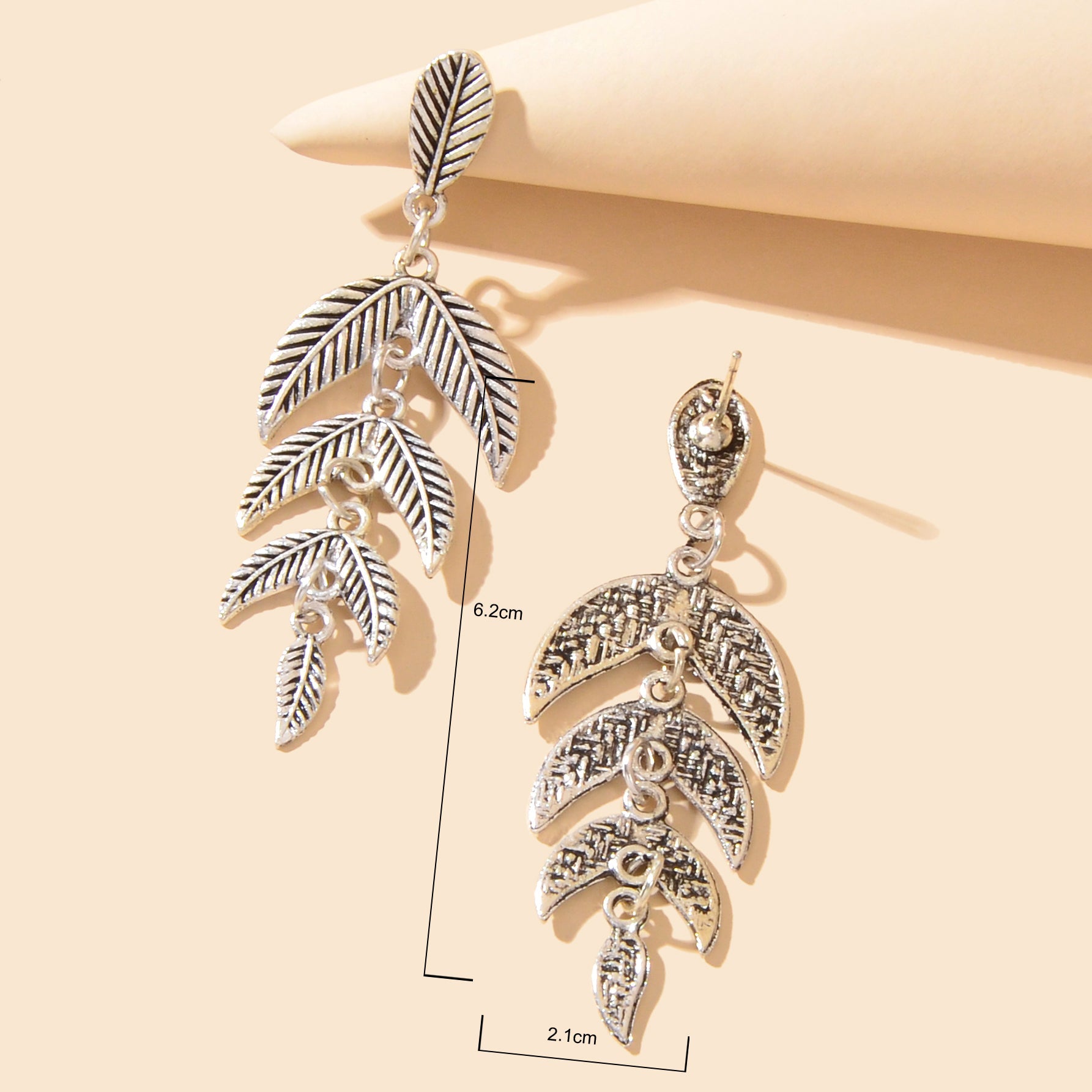 Vintage Accessories Antique Silvery Leaf Dangle Earrings for Women Daily Holiday Jewelry-4