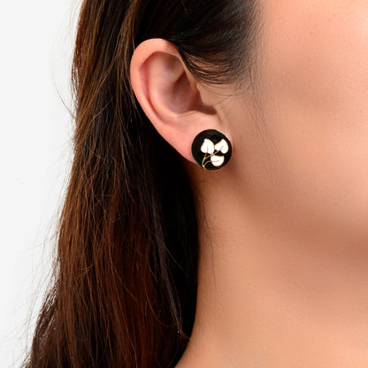 Retro Party Daily Jewelry Women White Leaf Black Round Enamel Stud Earrings-0