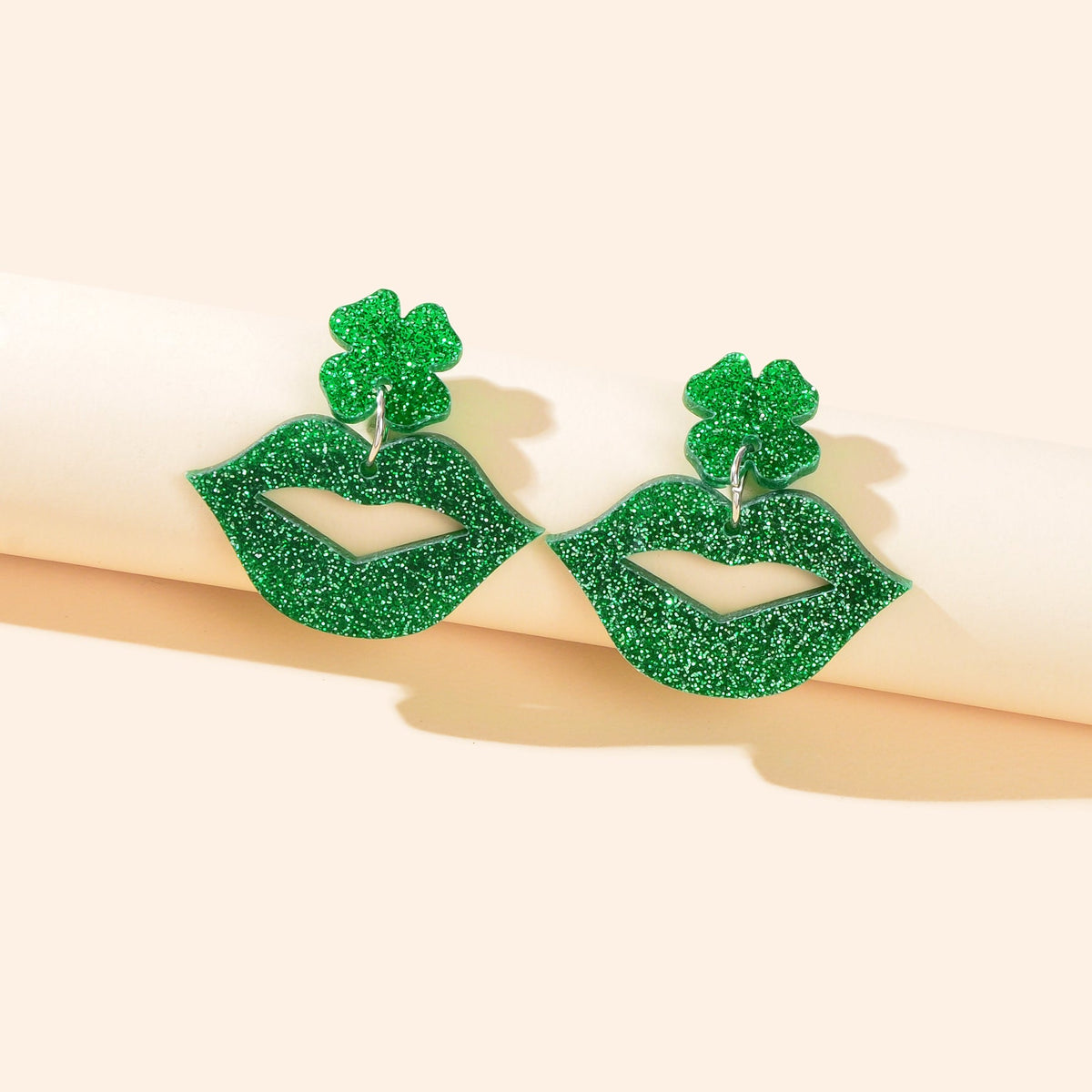 Shining Green Acrylic Lip Clover Pendant Stud Women Earrings Personality Jewelry-4