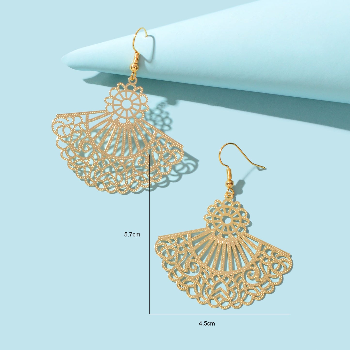Vintage Royal Golden Hollow Flower Fan Shape Dangle Drop Earrings Elegant Weddings Party Vacation Jewelry-3