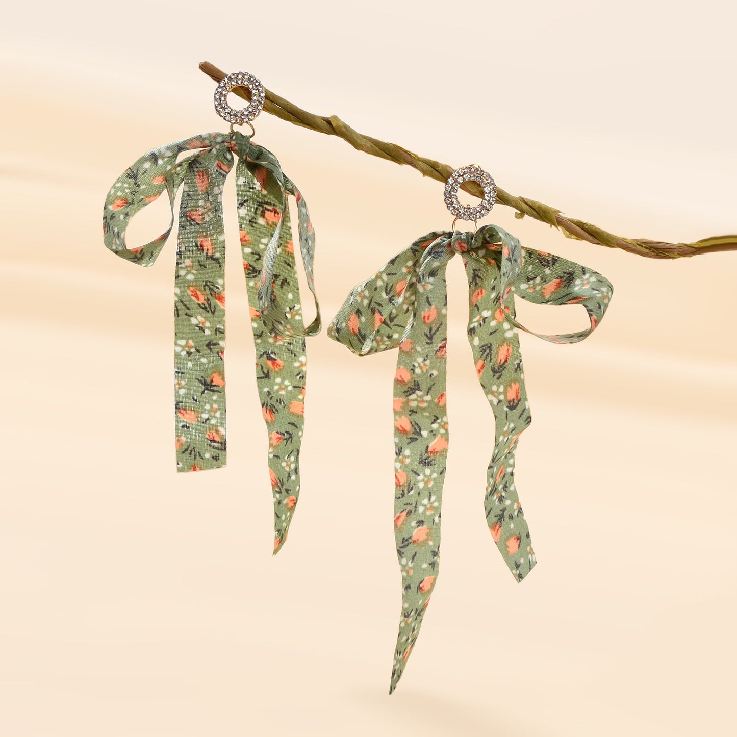 Rural Rhinestone Circle Flower Pattern Fabric Bow Dangle Earrings Beach Vacation Photoshoot Jewelry-3
