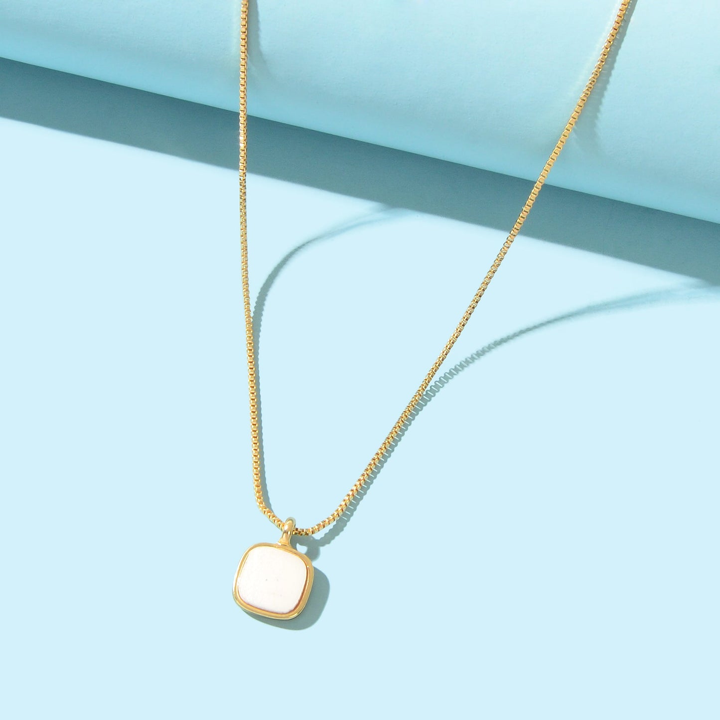 Stylish Jewelry Golden Chain White Square Pendant Necklace for Women Fashion Accessories-4