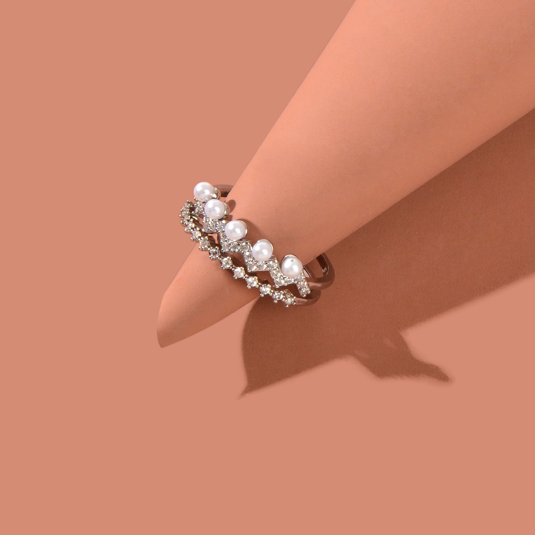 Luxurious Wedding Engagement Jewelry Imitation Pearl Rhinestone Decor Silvery Finger Ring-3