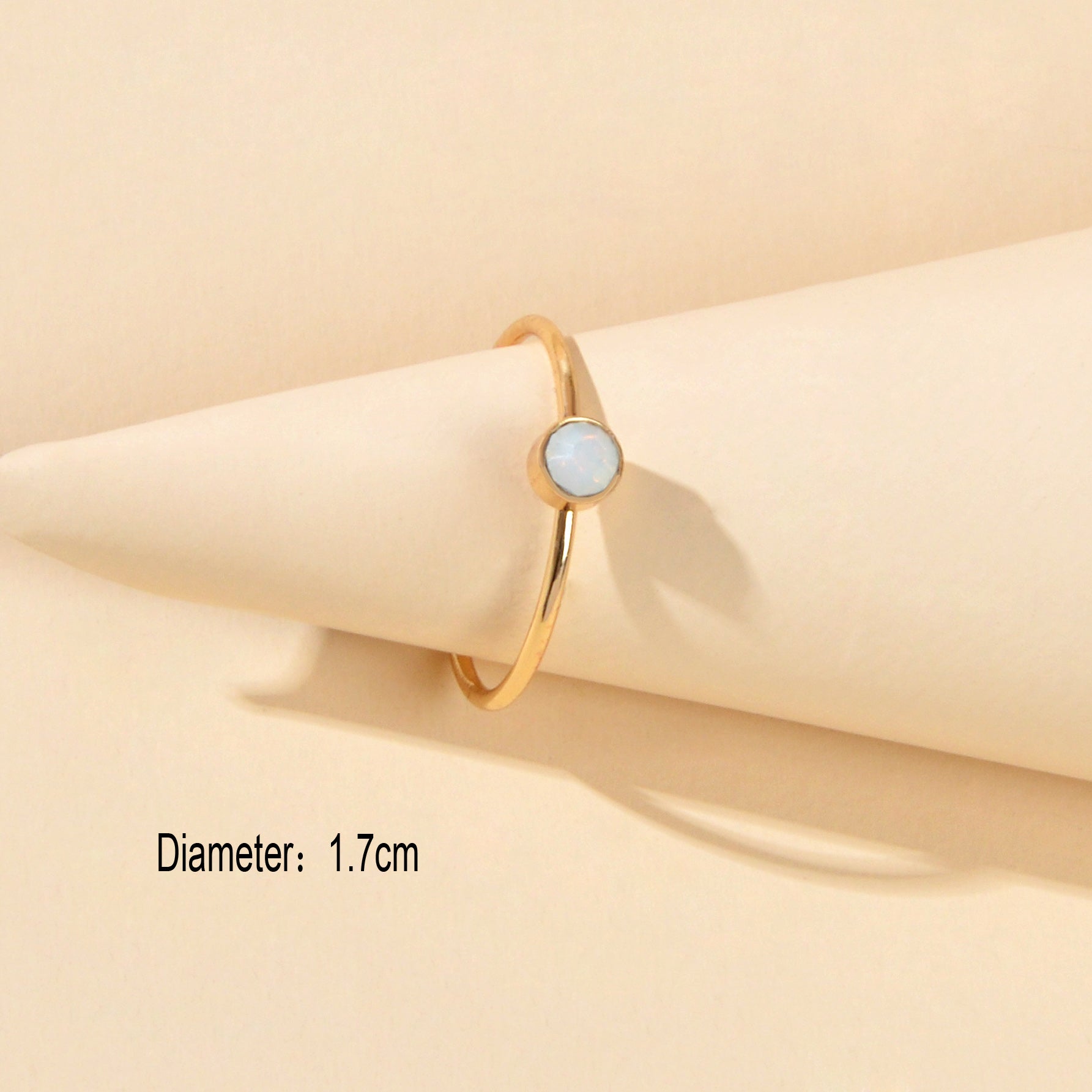 Simple Geometric White Acrylic Decor Gold Finger Wedding Party Wear Ring Jewelry-4