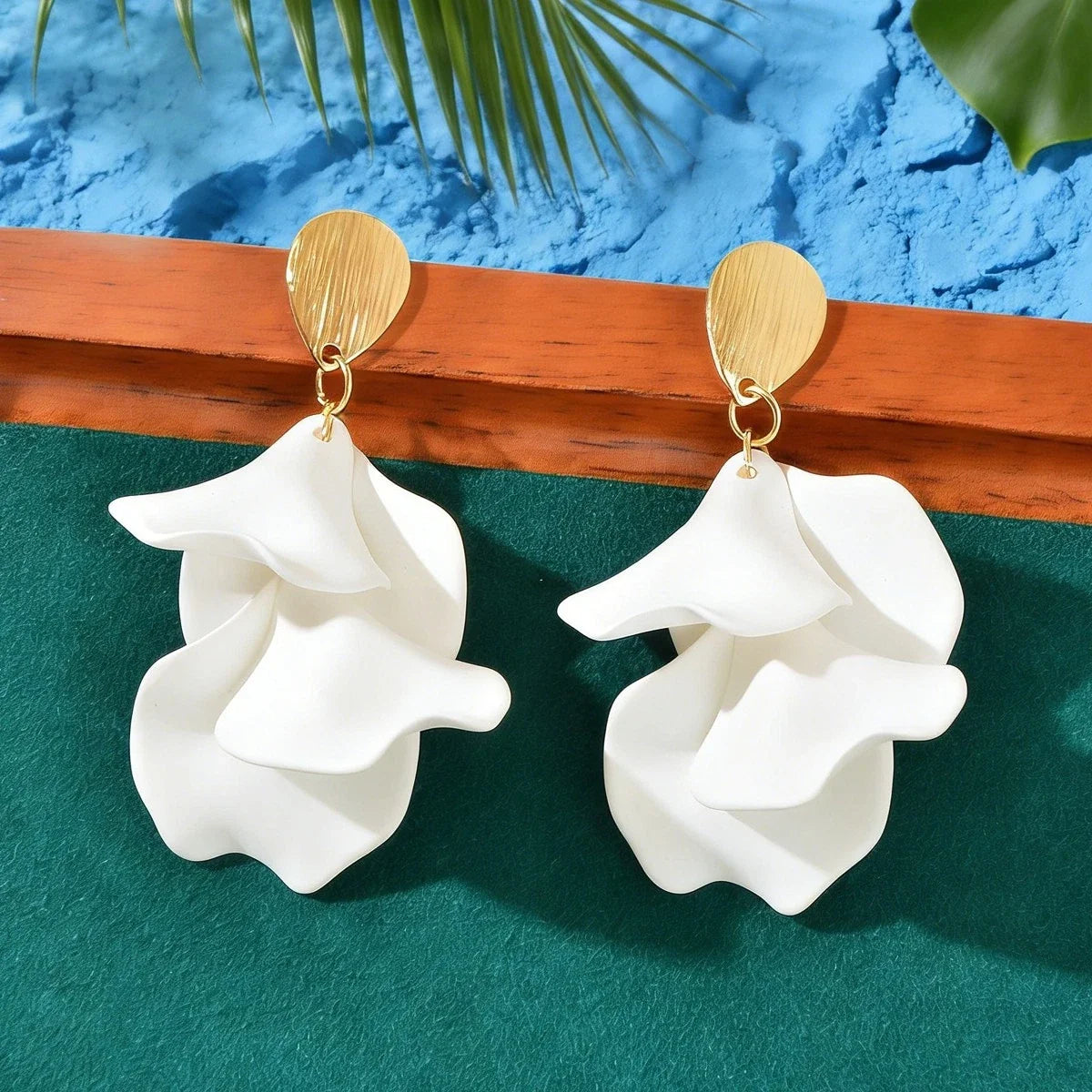 Boho White Petal Flower Dangle Earrings Summer Beach Wedding Vacation Jewellery-3